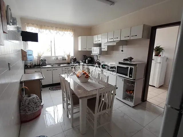 Apartamento 4 quartos e 3 banheiros, à venda, no bairro Centro em Erechim