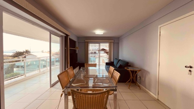 Apartamento 3 quartos e 2 banheiros, à venda, no bairro Algodoal  em Cabo Frio