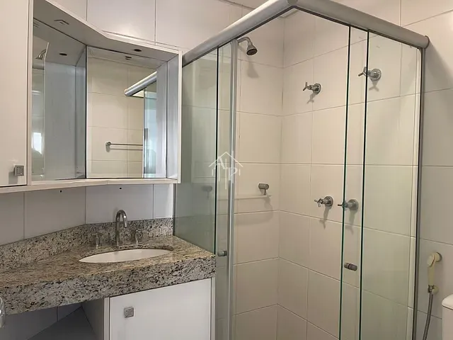 Apartamento com 84m² 2 quartos e 2 banheiros, para alugar, no bairro Fazenda em Itajaí