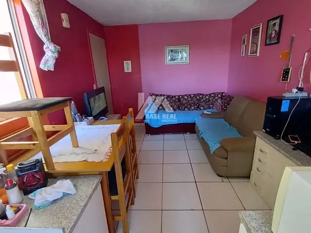 Apartamento com 47m², à venda, no bairro Feroz II em Guarapuava