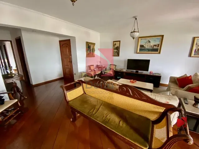 Apartamento 3 quartos e 3 banheiros, à venda, no bairro Centro em Pirassununga