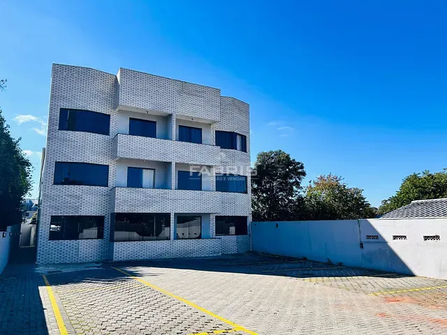 Apartamento 3 quartos e 2 banheiros, para alugar, no bairro Vila Solene em Campo Largo