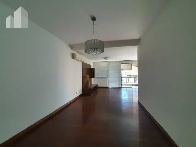 Apartamento com 210m² 4 quartos e 2 banheiros, à venda, no bairro Centro em Nova Iguaçu