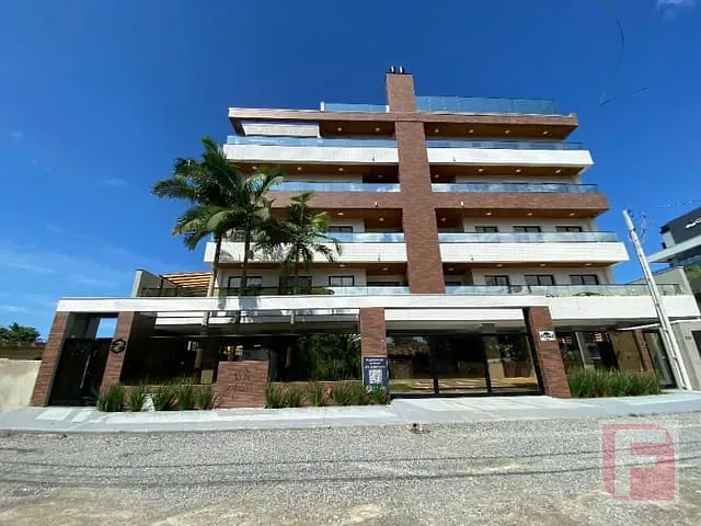 Apartamento com 260m² 3 quartos e 2 banheiros, à venda, no bairro Itapema do Norte em Itapoá