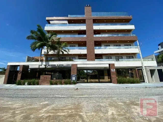 Apartamento com 260m² 3 quartos e 2 banheiros, à venda, no bairro Itapema do Norte em Itapoá