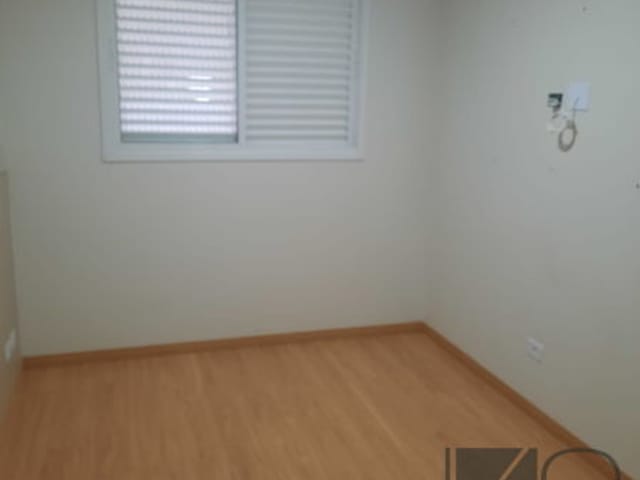 Apartamento 3 quartos e 2 banheiros, à venda, no bairro Nossa Senhora de Lourdes em Londrina