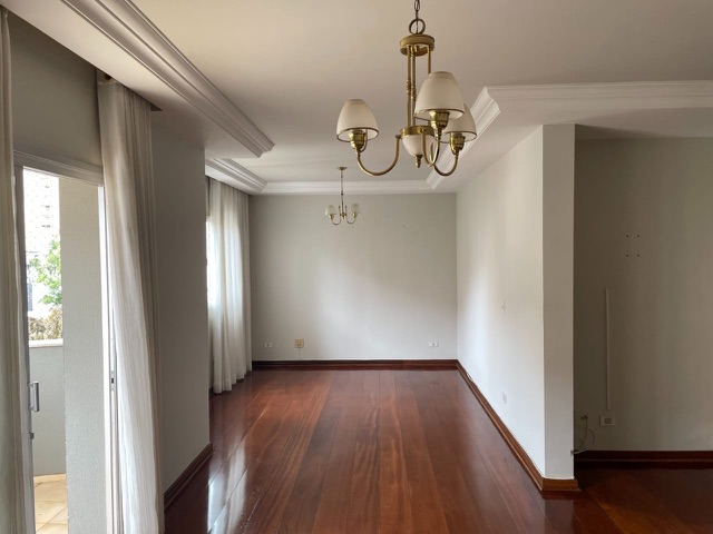 Apartamento com 311m² 3 quartos e 5 banheiros, à venda, no bairro Centro em Londrina