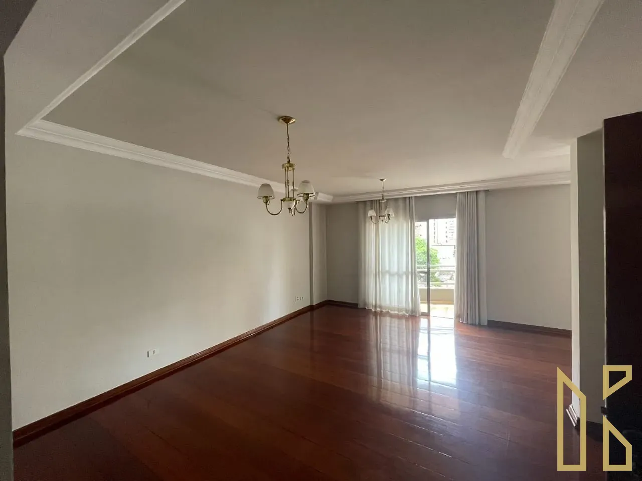 Apartamento, 3 quartos, 205 m² - Foto 2
