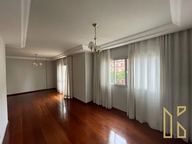 Apartamento com 311m² 3 quartos e 5 banheiros, à venda, no bairro Centro em Londrina