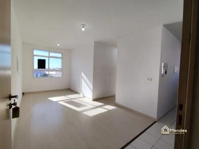 Apartamento com 48m² 2 quartos e 1 banheiro, à venda, no bairro Sítio Cercado em Curitiba