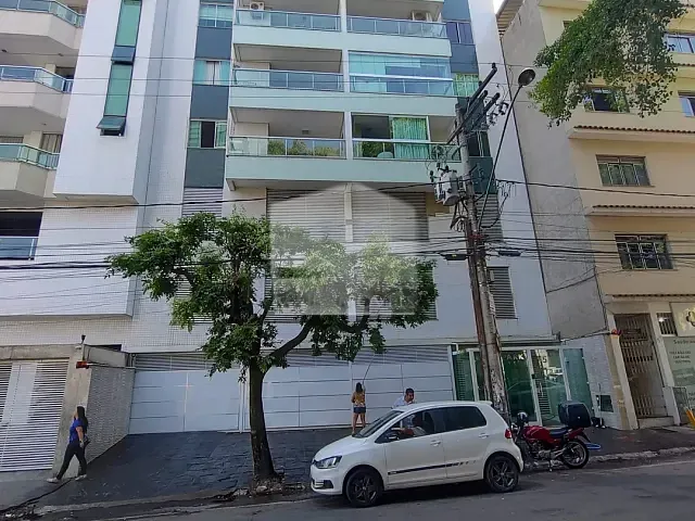 Cobertura / Penthouse 4 quartos e 4 banheiros, à venda, no bairro Centro em Muriaé