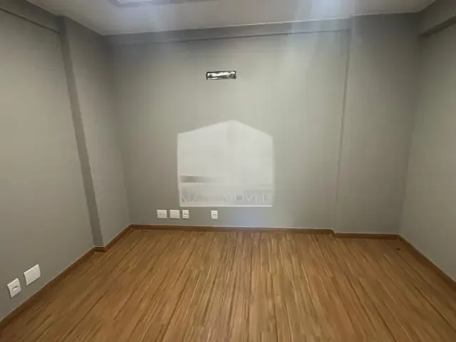 Cobertura / Penthouse 4 quartos e 4 banheiros, à venda, no bairro Centro em Muriaé