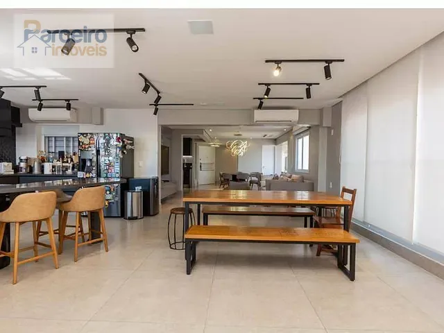 Apartamento com 240m² 2 quartos e 4 banheiros, à venda, no bairro Vila Gomes Cardim em São Paulo