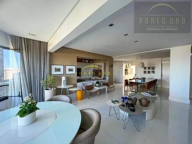 Apartamento com 206m² 4 quartos e 5 banheiros, à venda, no bairro Ondina em Salvador