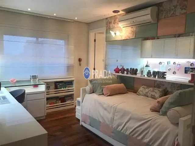 Apartamento com 278m² 4 quartos e 5 banheiros, à venda, no bairro Moema em São Paulo
