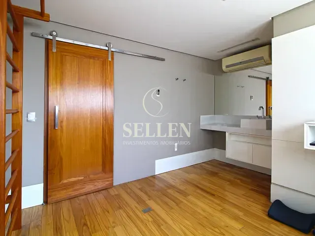 Apartamento 3 quartos e 3 banheiros, à venda, no bairro Moinhos de Vento em Porto Alegre