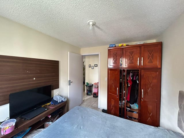 Apartamento 2 quartos e 1 banheiro, à venda, no bairro Areal em Pelotas