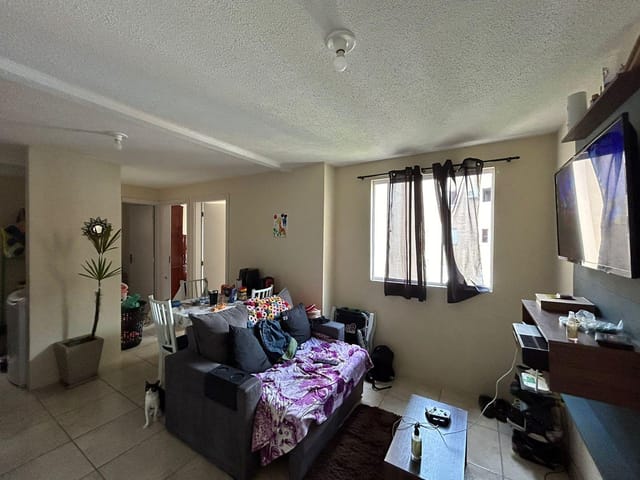 Apartamento 2 quartos e 1 banheiro, à venda, no bairro Areal em Pelotas