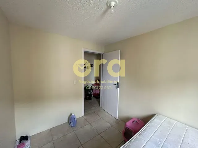 Apartamento 2 quartos e 1 banheiro, à venda, no bairro Areal em Pelotas