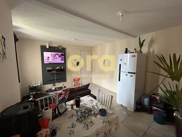 Apartamento 2 quartos e 1 banheiro, à venda, no bairro Areal em Pelotas