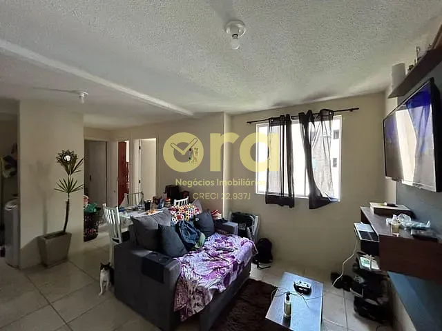 Apartamento 2 quartos e 1 banheiro, à venda, no bairro Areal em Pelotas