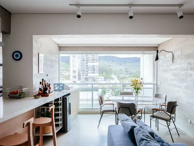 Apartamento 2 quartos e 2 banheiros, à venda ou para alugar, no bairro Vila Mogilar em Mogi das Cruzes