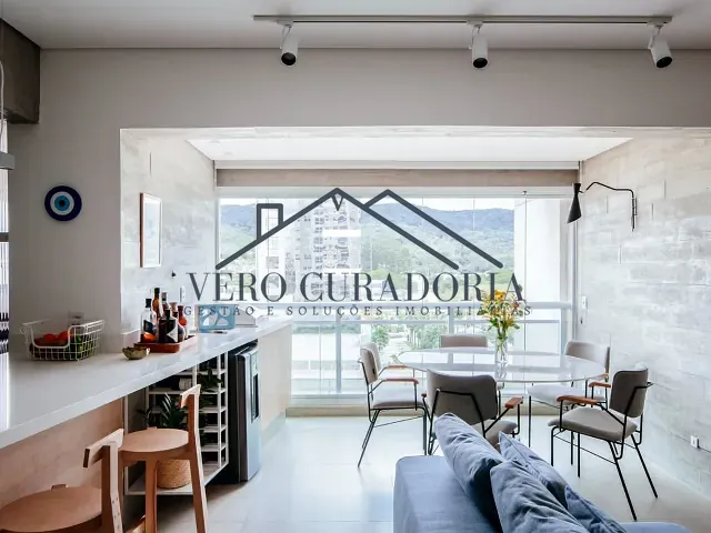 Apartamento 2 quartos e 2 banheiros, à venda ou para alugar, no bairro Vila Mogilar em Mogi das Cruzes