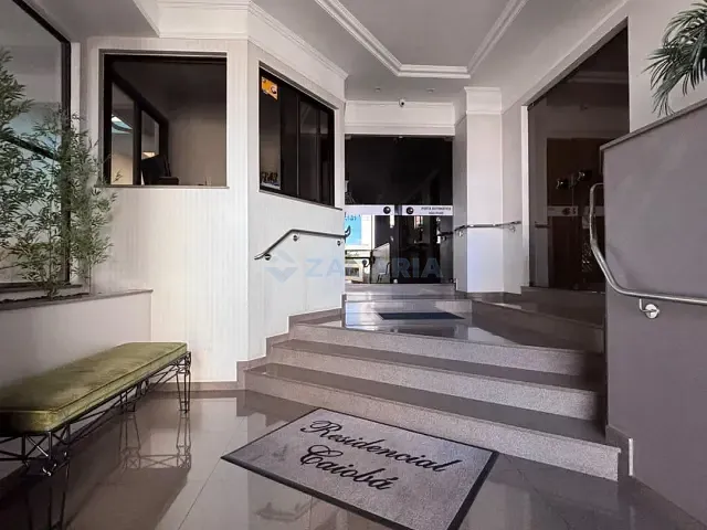 Apartamento 2 quartos e 2 banheiros, à venda, no bairro Centro em Apucarana