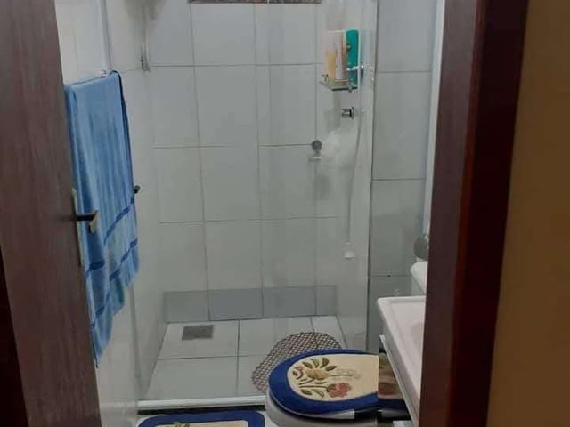 Apartamento 2 quartos e 1 banheiro, à venda, no bairro Cidade Praiana em Rio das Ostras