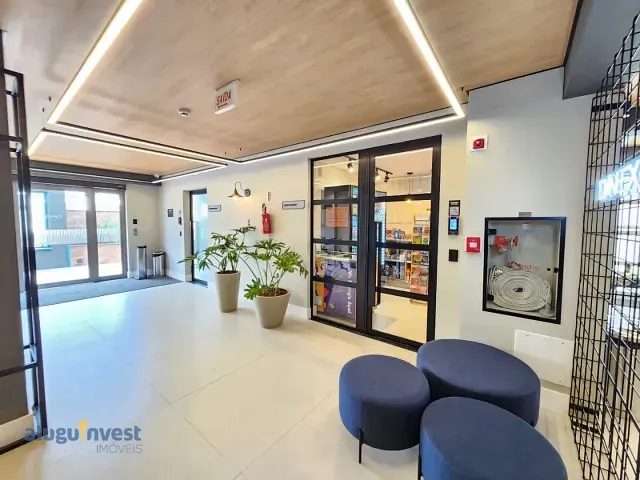 Apartamento 2 quartos e 1 banheiro, à venda, no bairro Coloninha em Florianópolis