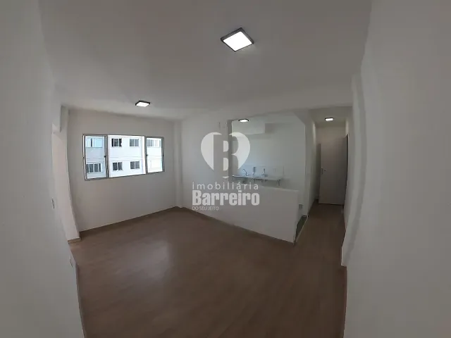 Apartamento 2 quartos e 1 banheiro, à venda, no bairro Várzea em Ibirité