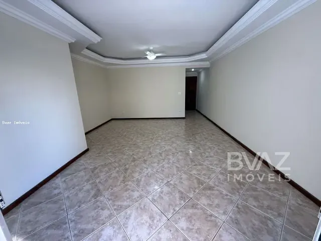 Apartamento com 130m² 3 quartos e 2 banheiros, à venda, no bairro Algodoal em Cabo Frio