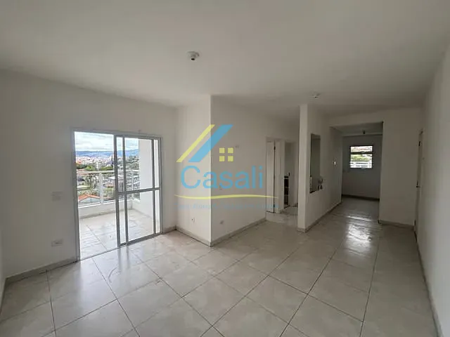 Apartamento 2 quartos e 1 banheiro, à venda ou para alugar, no bairro Vila Santa Isabel em São Roque