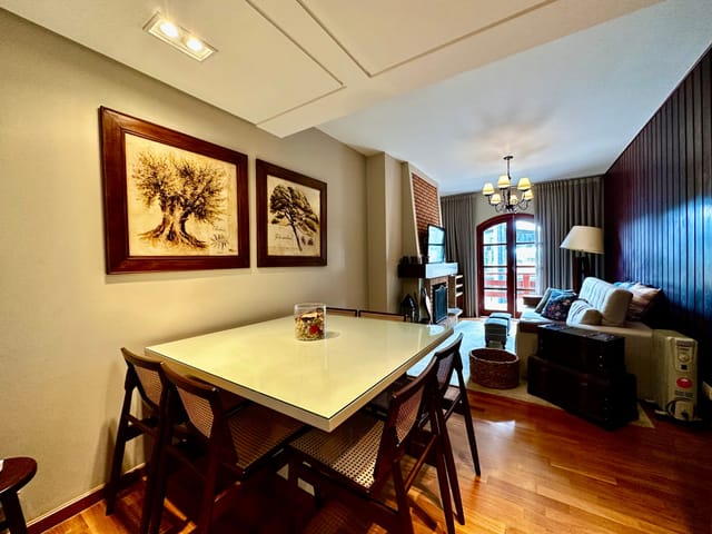 Foto do Apartamento - 🏡✨ Apartamento com Terraço na Vila Capivari - Campos do Jordão | Campos & Co. Imóveis