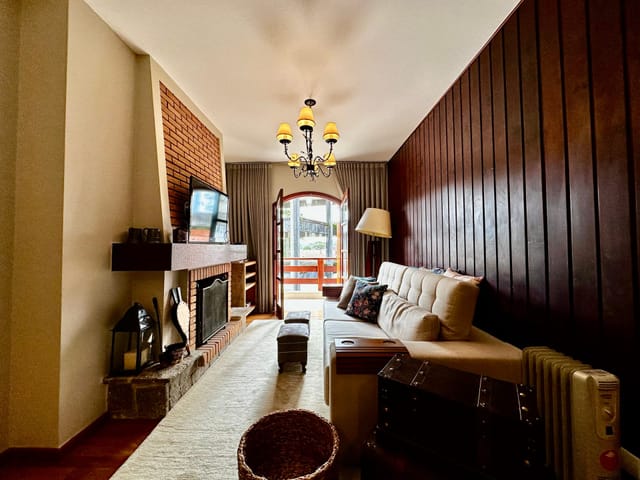 Foto do Apartamento - 🏡✨ Apartamento com Terraço na Vila Capivari - Campos do Jordão | Campos & Co. Imóveis