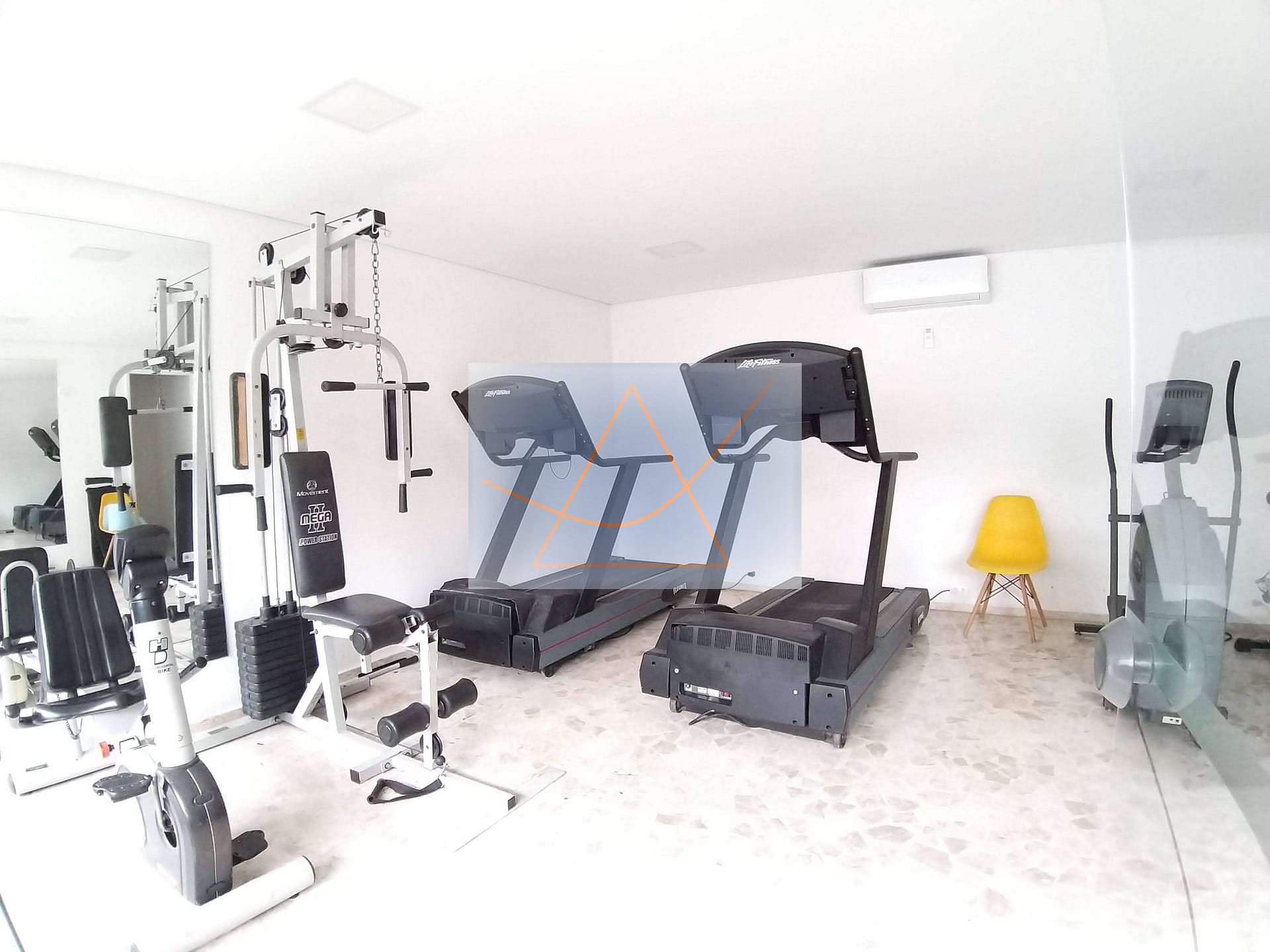 Apartamento à venda com 2 quartos, 77m² - Foto 23