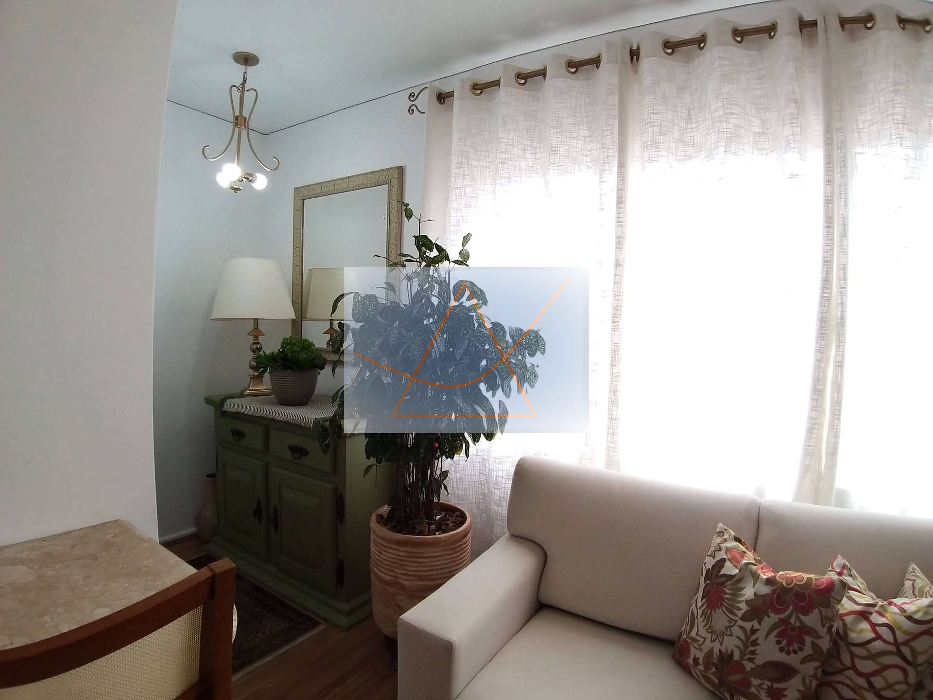 Apartamento à venda com 2 quartos, 77m² - Foto 2