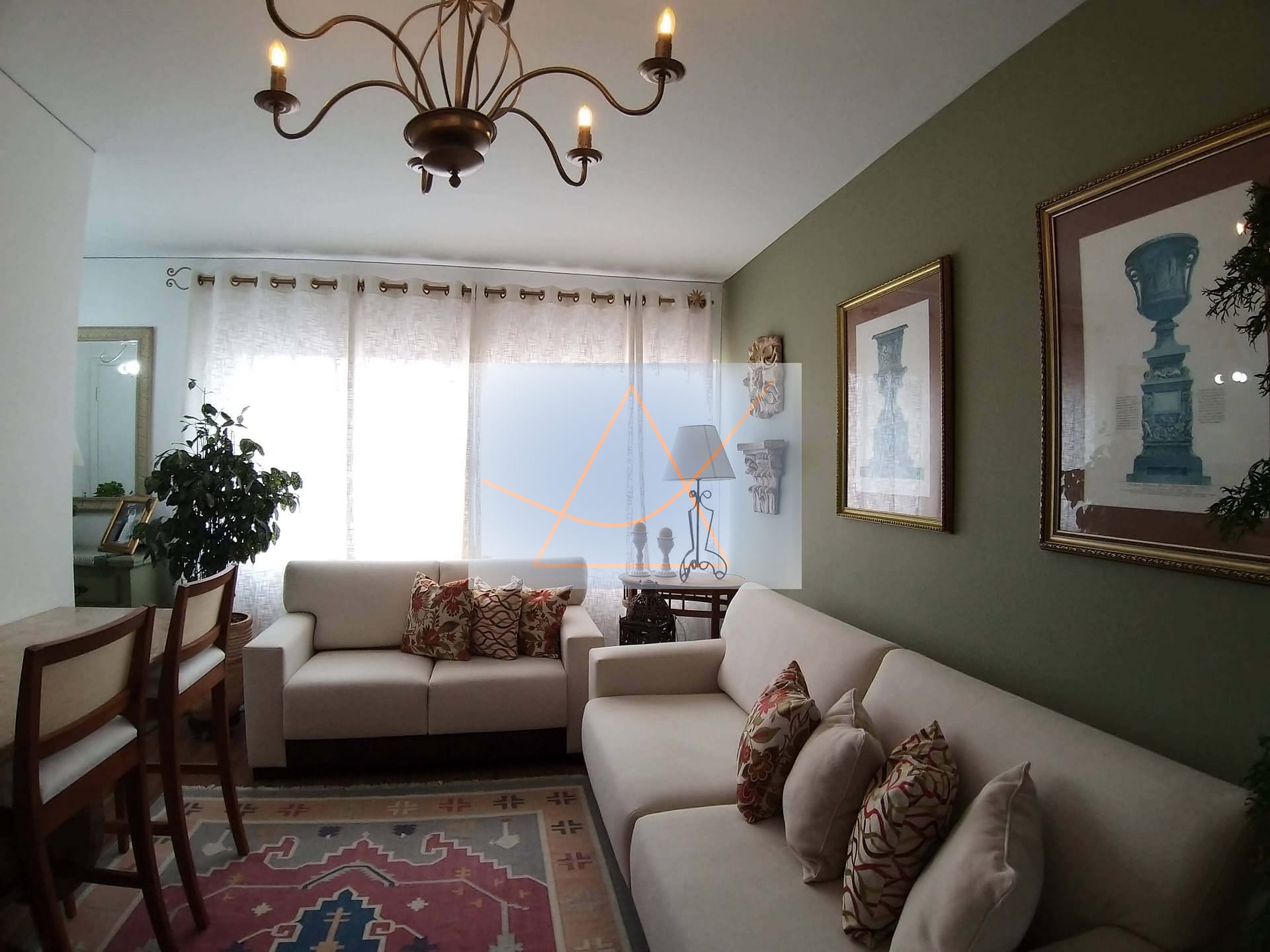 Apartamento à venda com 2 quartos, 77m² - Foto 4