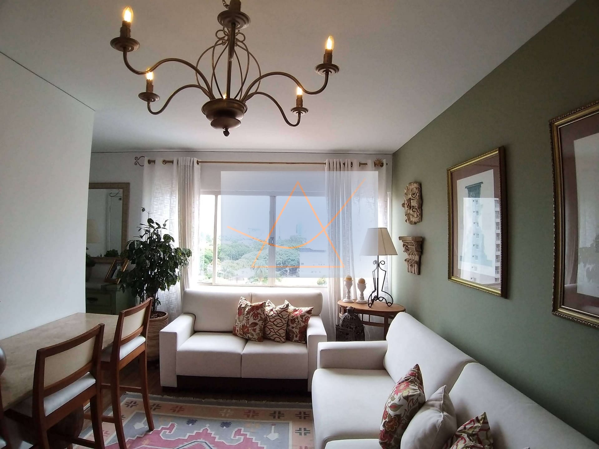Apartamento à venda com 2 quartos, 77m² - Foto 3