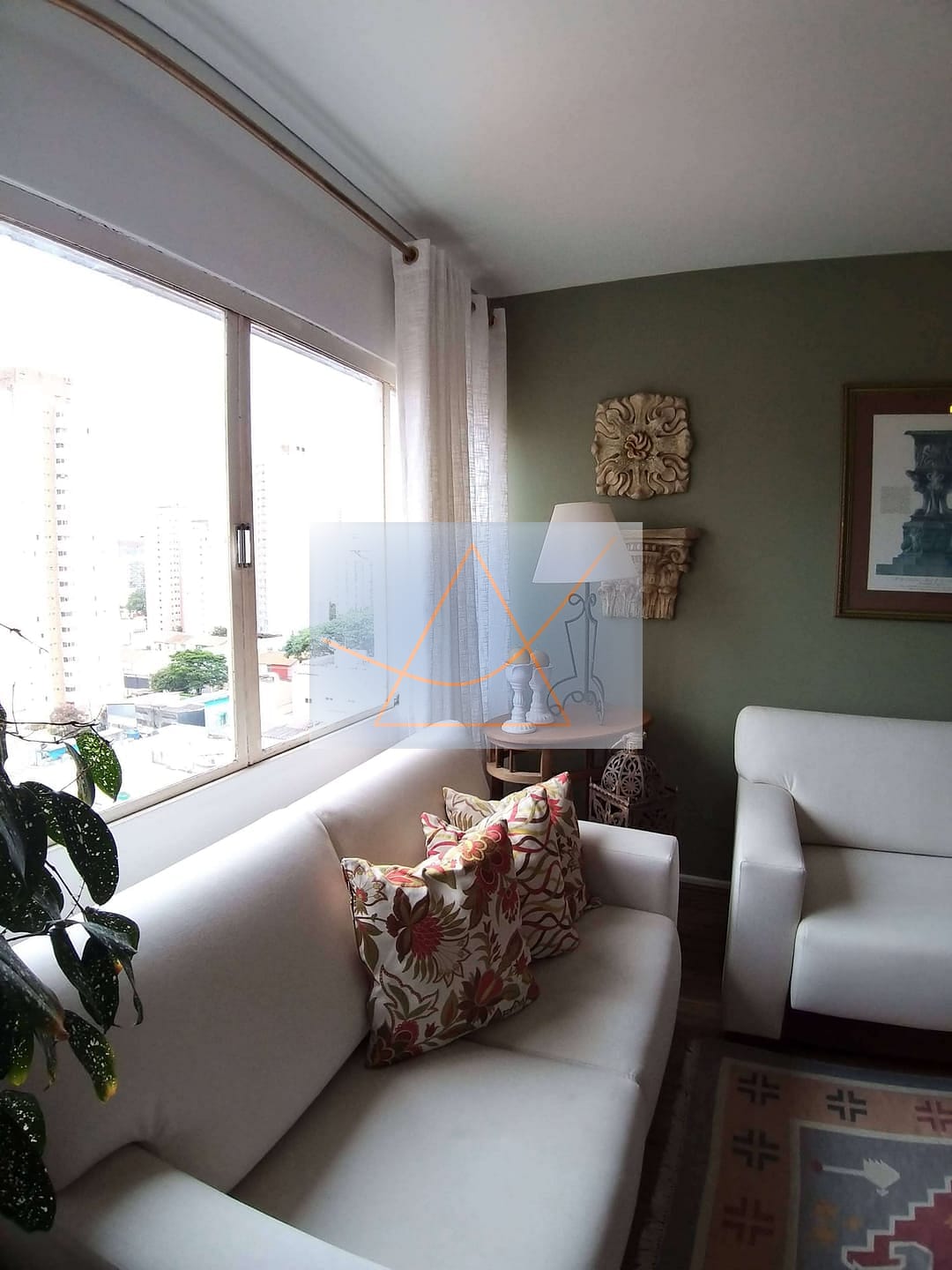 Apartamento à venda com 2 quartos, 77m² - Foto 9