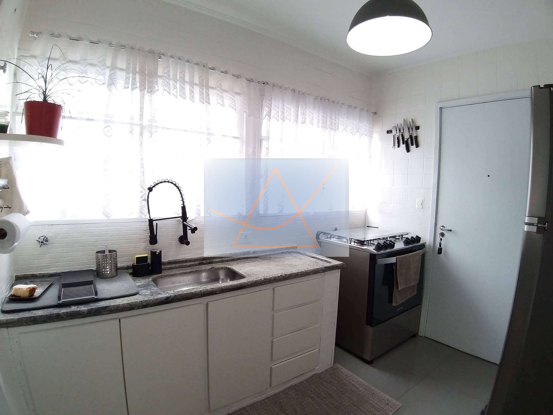 Apartamento à venda com 2 quartos, 77m² - Foto 19