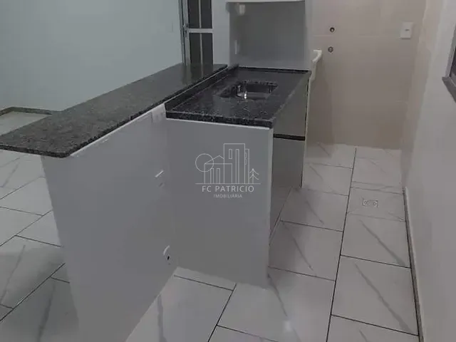 Apartamento com 30m² 1 quarto e 1 banheiro, para alugar, no bairro Cidade Jardim Guapimirim em Guapimirim