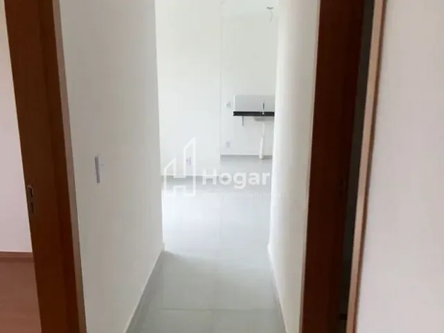 Apartamento 2 quartos e 1 banheiro, à venda, no bairro Califórnia em Londrina