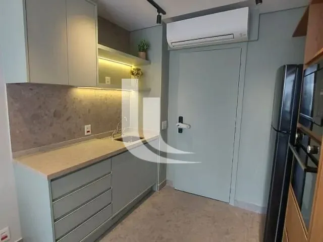 Apartamento 1 quarto e 1 banheiro, para alugar, no bairro Pinheiros em São Paulo
