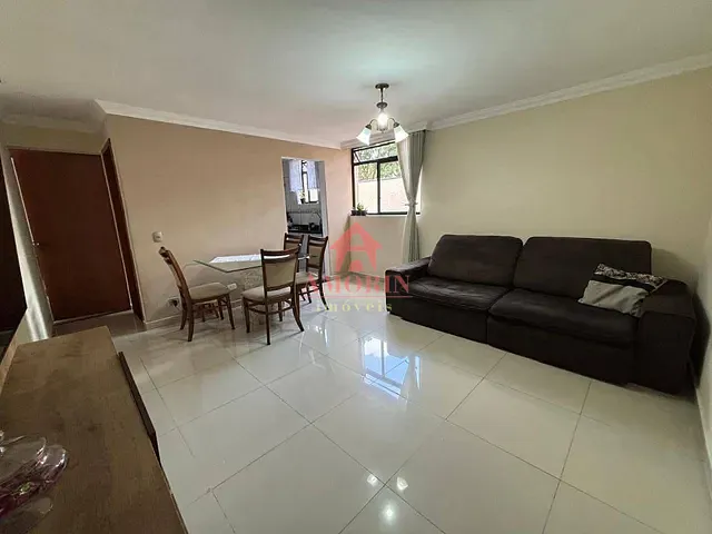 Apartamento com 75m² 3 quartos e 1 banheiro, à venda, no bairro Portão em Curitiba