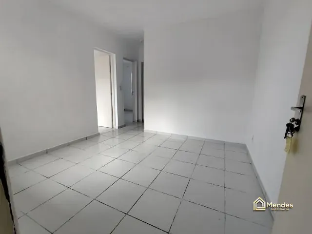 Apartamento com 49m² 2 quartos e 1 banheiro, à venda, no bairro Sítio Cercado em Curitiba