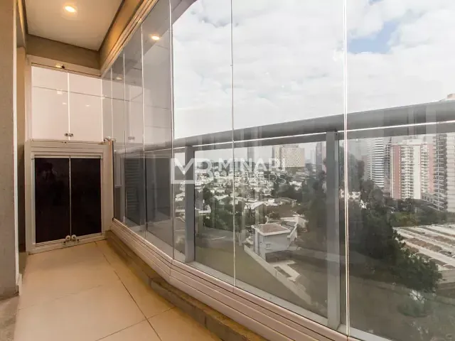 Apartamento 1 quarto e 1 banheiro, para alugar, no bairro Melville Empresarial I e II em Barueri