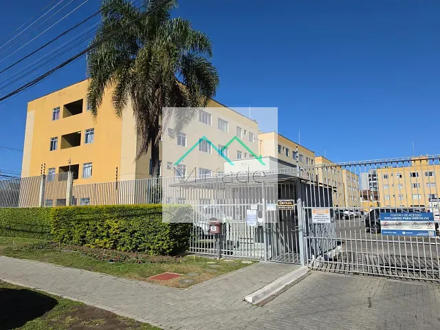 Apartamento com 79m² 3 quartos e 1 banheiro, à venda, no bairro Fanny em Curitiba