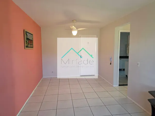Apartamento com 79m² 3 quartos e 1 banheiro, à venda, no bairro Fanny em Curitiba