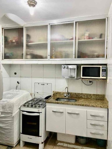 Apartamento 2 quartos e 1 banheiro, à venda, no bairro Inhaúma em Rio de Janeiro